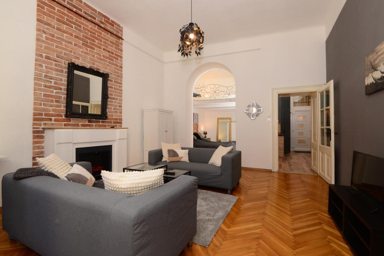 Your Place Apartman Budapest Eksteriør bilde